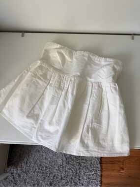 Peppermayo White Strapless Peplum Top
